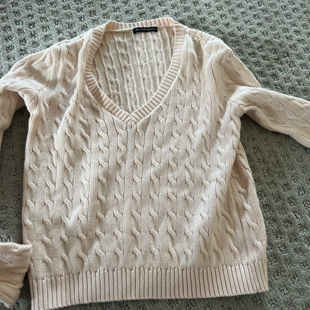 baby pink brandy melville sweater